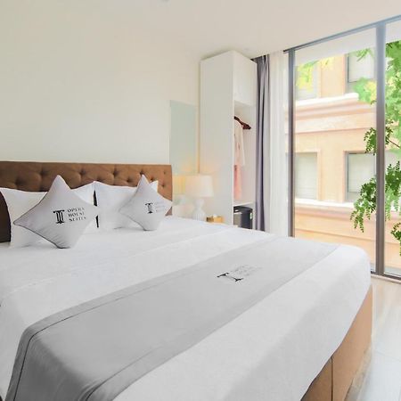 Opera House Suites Hanoi Exteriör bild