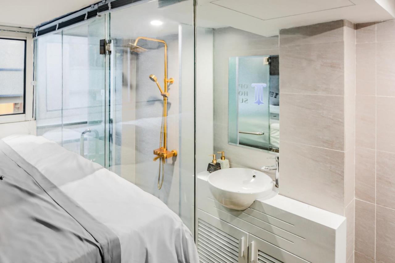 Opera House Suites Hanoi Exteriör bild